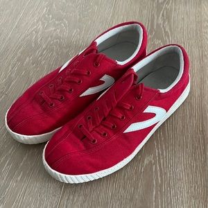 ❤️Red tretorn sneakers❤️